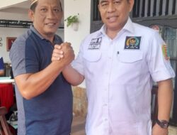 Ngotot Sampaikan Aspirasi Masyarakat, Caleg Partai Demokrat Gandi Yusnadi Dilempar Sajadah oleh Anggota DPD RI Bustami