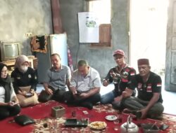 SMSI dan Relawan Bara JP Way Kanan bersama Kemetrian Sosial RI berikan bantuan kepada 2 warga.