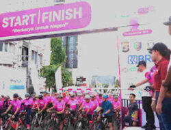 Ibu Ketum Bhayangkari Berbaur Bersama Pesepeda Meriahkan City Ride, Tour of Kemala Seri 4 Lampung