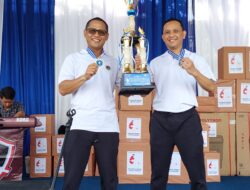 HUT Lantas Ke 68, Wadirlantas Polda Lampung Juara 1 Bulu Tangkis Ganda Putra Bersama Anggotanya