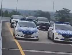 Viral! Diduga Mobil Lantas di Wilayah Polda Lampung Kawal Rombongan Fortuner Pakai Strobo di Tol Jawa