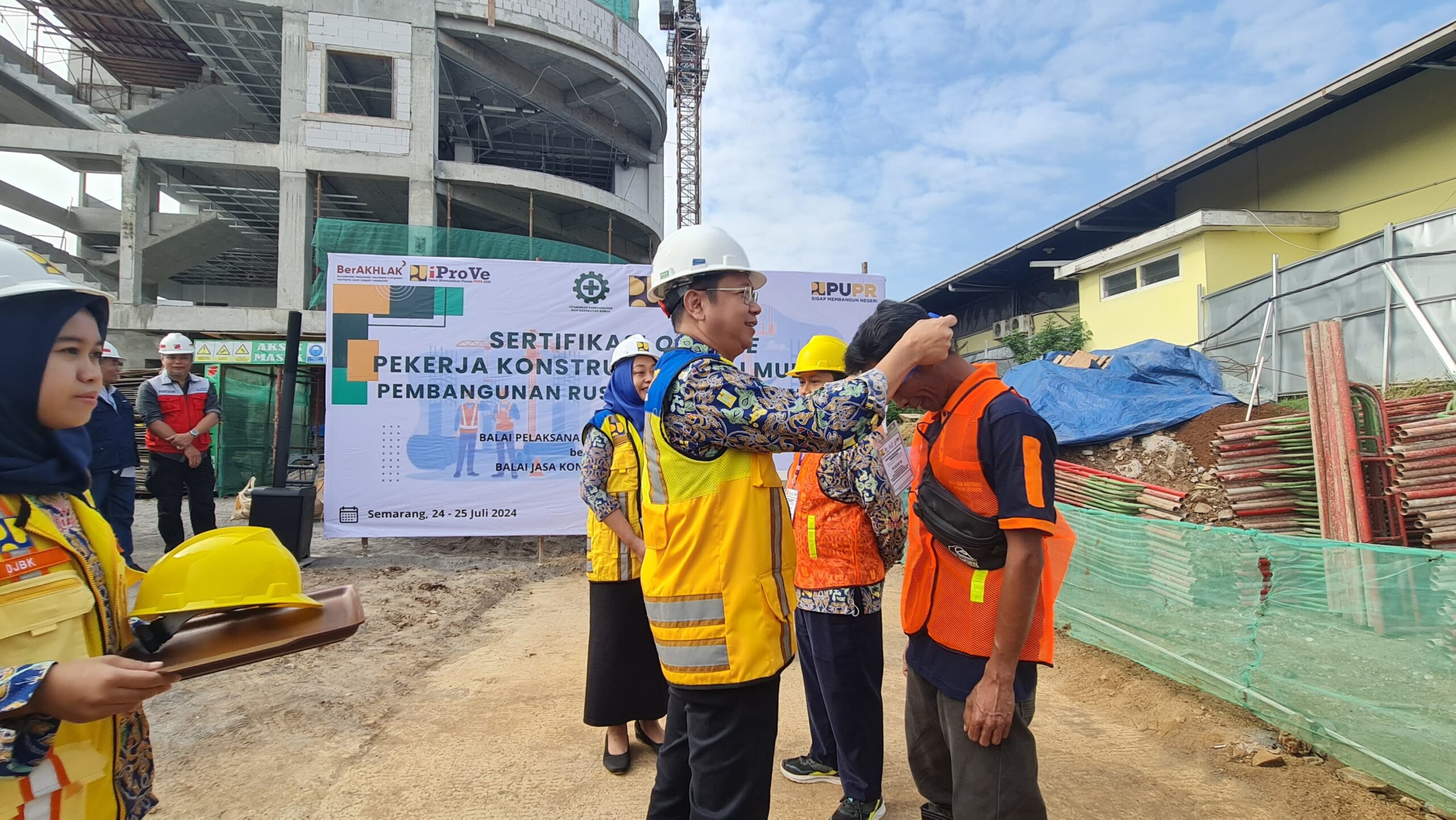 Ristyan Mega Putra / Pranata Humas Ahli Muda Direktorat Jenderal Perumahan Kementerian PUPR