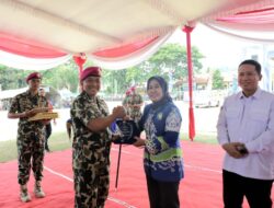 Unila Dukung Baksos Korps Marinir, Rektor Terima Penghargaan