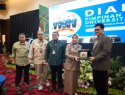 Rektor Buka Lokakarya Kurikulum 2024 Sesuai Permendikbud 53/2023