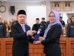 Sekdaprov Lampung Lantik Yuri Agustina Primasari sebagai Kepala Biro Kesra Setda Provinsi Lampung