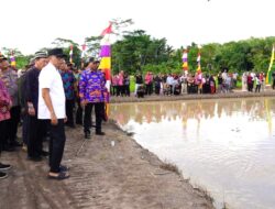 Gubernur Mirza Tinjau Produksi POC di Tulang Bawang, Dorong Kemandirian Petani