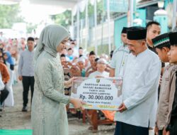 Wagub Jihan Nurlela Buka Bazar Pasar Murah dan Salurkan Bantuan kepada Masyarakat dalam Rangkaian Safari Ramadan di Kecamatan Gisting, Tanggamus