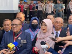 Eksepsi Dokter Tifa Dikabulkan, Hakim Kembalikan Berkas Perkara ke Jaksa, Ini Implikasinya
