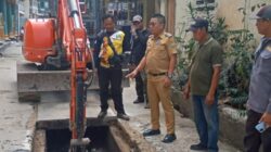Camat Panjang Hendri Satria Jaya Intensifkan Normalisasi Drainase Cegah Banjir