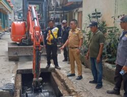 Camat Panjang Hendri Satria Jaya Intensifkan Normalisasi Drainase Cegah Banjir
